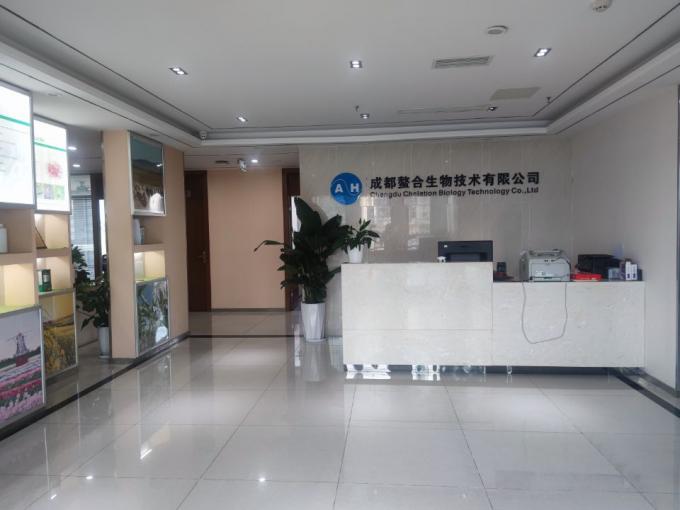 송아지, 망아지, 어린 양, 어린 염소 및 새끼 돼지를 위한 산성 단백질을 함유한 고품질 우유 대체제는 장 건강을 증진하고 비타민이 풍부합니다. 7