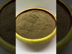 젖소 사료용 켈레이트 미네랄과 비타민과 함께 젖을 먹이는 프리믹스